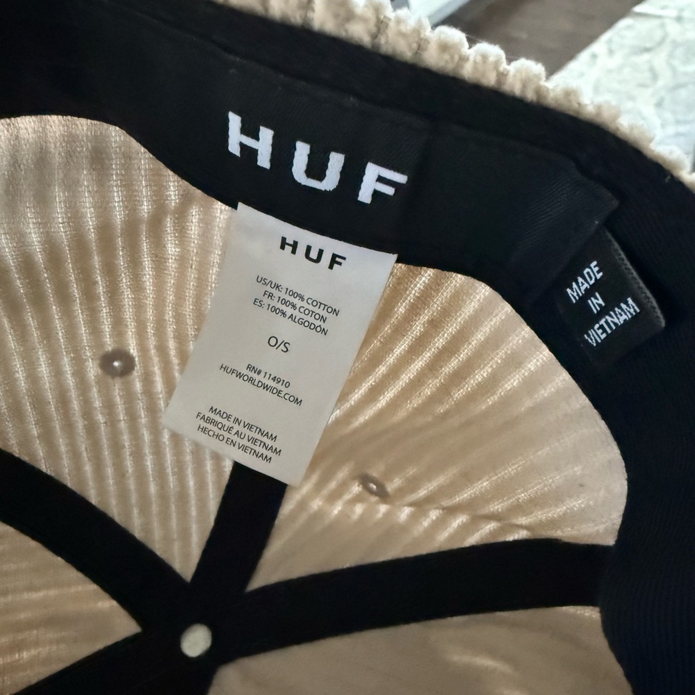 Huf “Hat-Trick” SnapBack Hat. - Picture 4 of 6